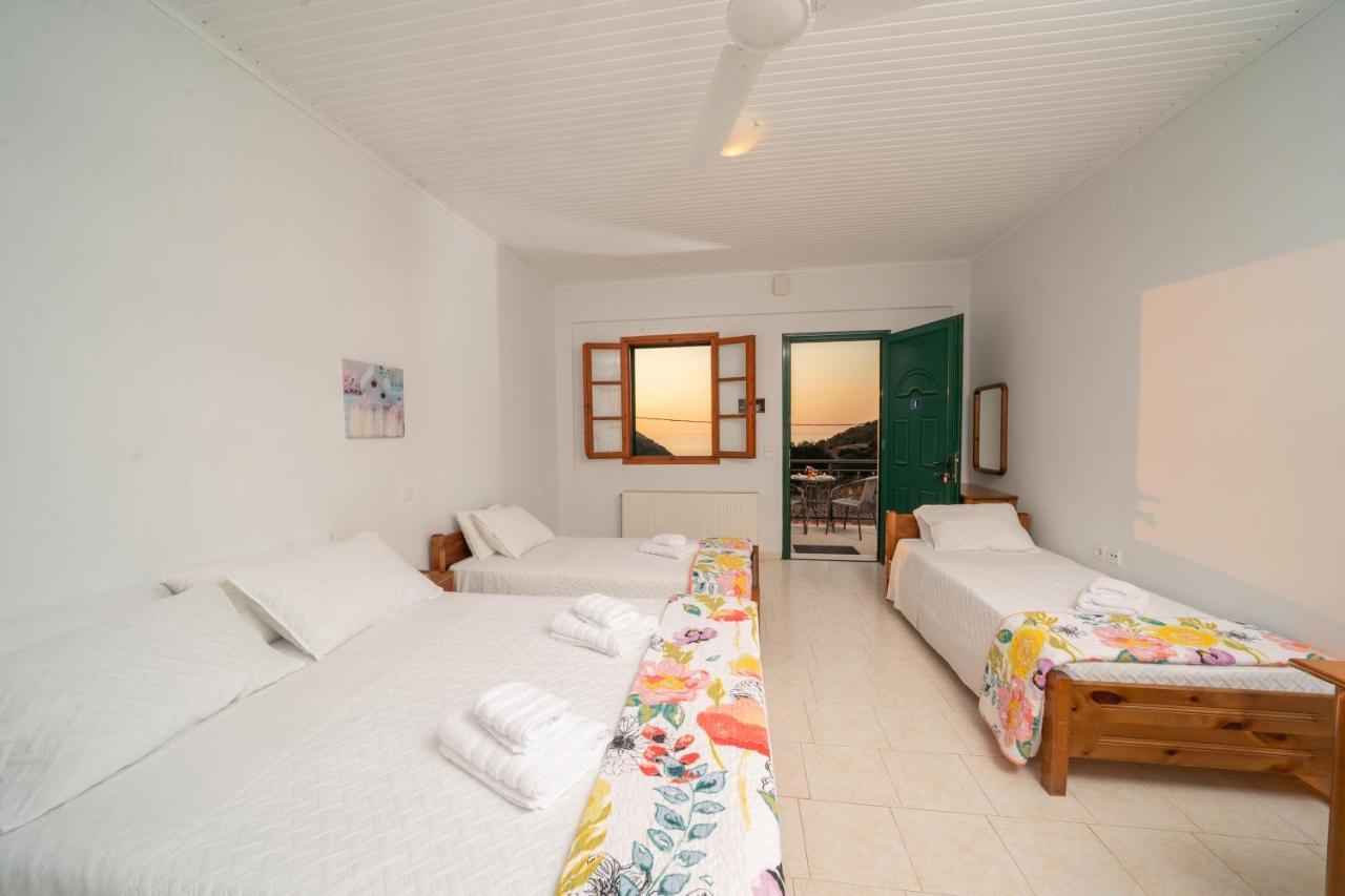 Myrtos View Apartments Anomeriá Exterior photo