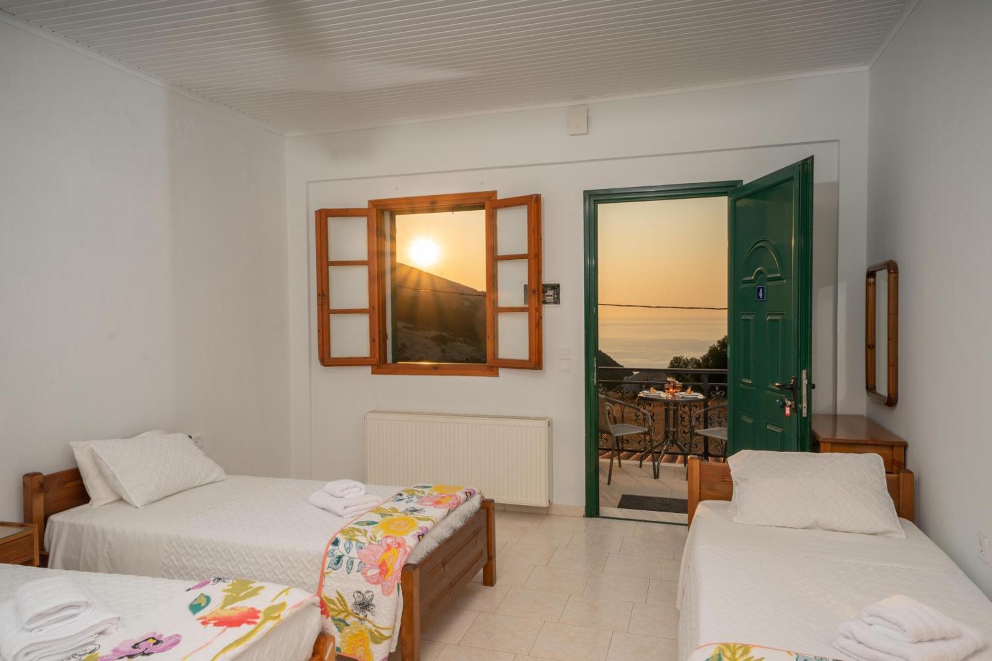 Myrtos View Apartments Anomeriá Exterior photo